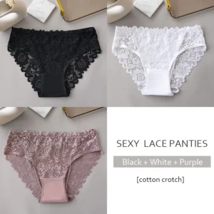 Black, white, mauve / أسود وأبيض وموف
