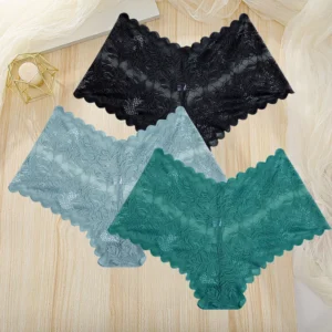 Black, sage, teal / أسود ومريمي وأخضر مزرق