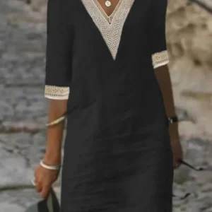 أسود