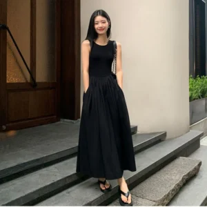 Black Sleeveless A-Line Dress with Pockets