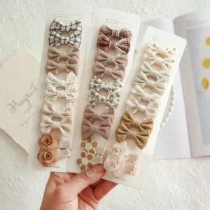 Girls' Polyester Accessories
