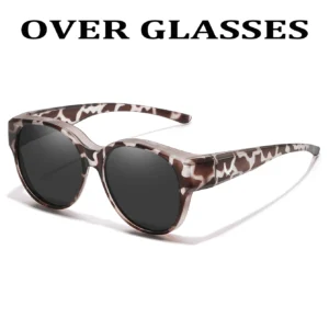 Grey patterned frame, dark lenses / إطار رمادي منقوش وعدسات داكنة