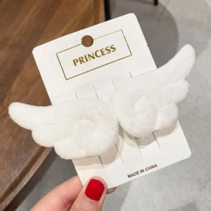 White pair — 2 pieces / زوج أبيض — قطعتان