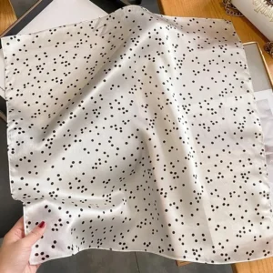 Cream Scattered Dots