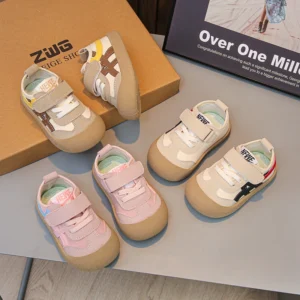Girls' Shoes