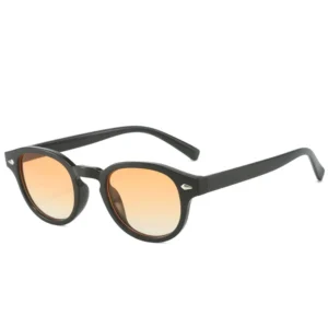 Black frame, orange gradient lenses / إطار أسود وعدسات برتقالية متدرجة