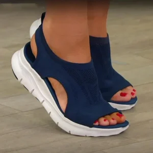 Women's Casual Shoes