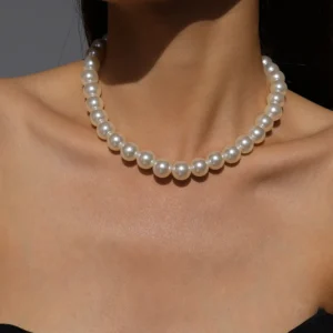 Larger Pearl-look Strand
