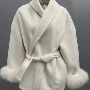 Short Cream White
