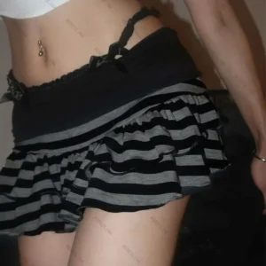 Women's Skirt – Striped