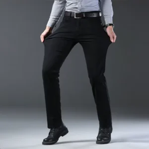 أسود