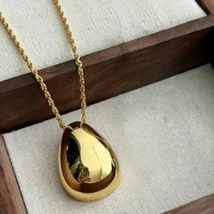Polished Teardrop Pendant Necklace