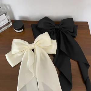 Black + ivory — 2 pieces / أسود وعاجي — قطعتان