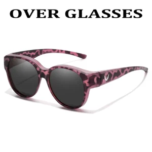 Pink patterned frame, dark lenses / إطار وردي منقوش وعدسات داكنة