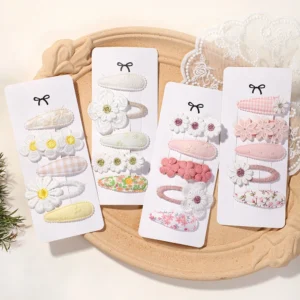 Girls' Polyester Accessories