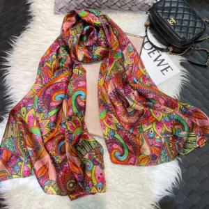 Red-green Paisley