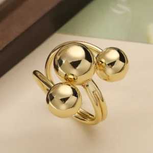 Gold-tone Three Spheres