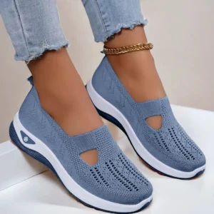 Women's Casual Shoes