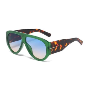 Green and tortoiseshell frame, blue lenses / إطار أخضر وبني مرقط وعدسات زرقاء
